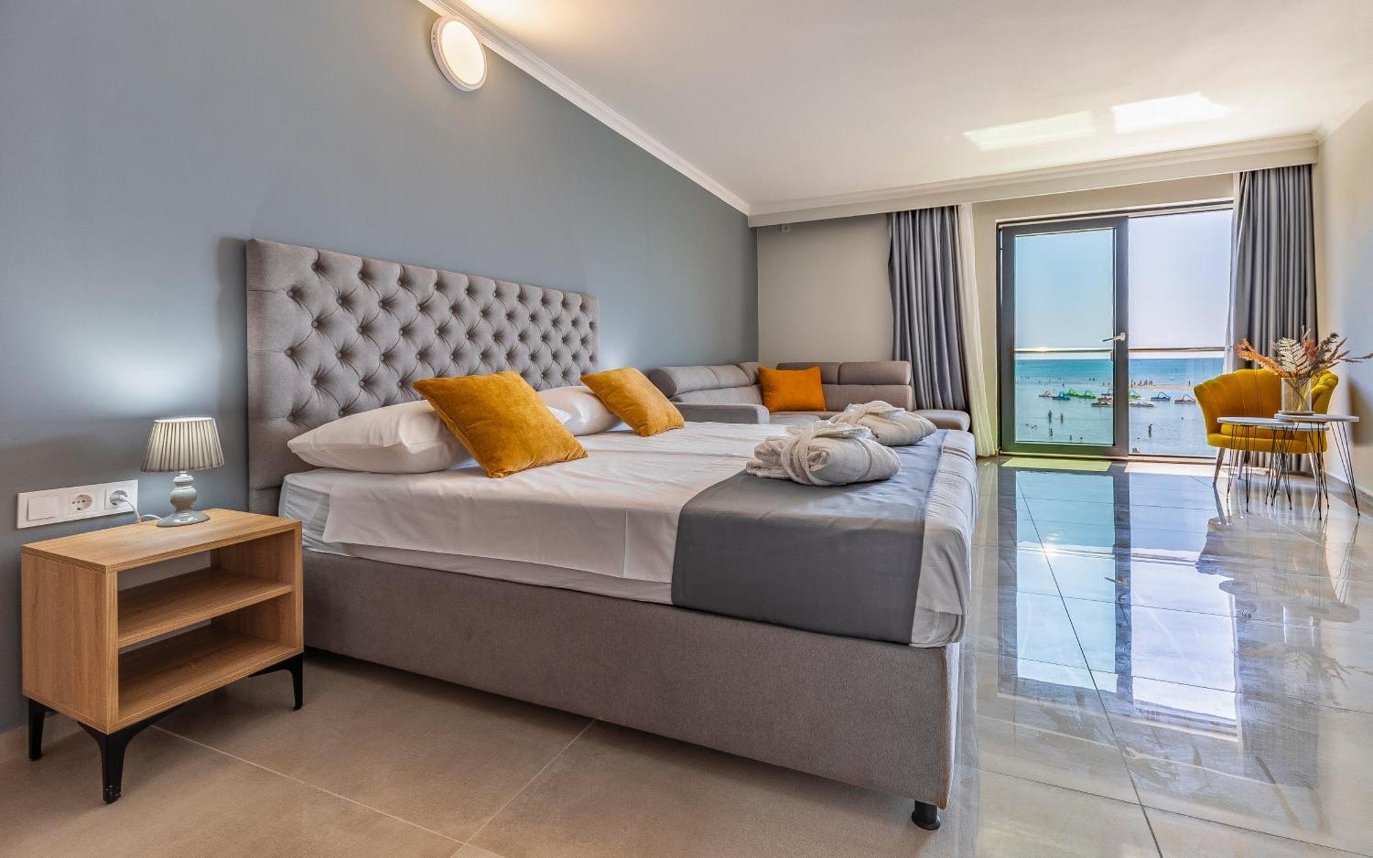 Hotel Koral Медулин Экстерьер фото