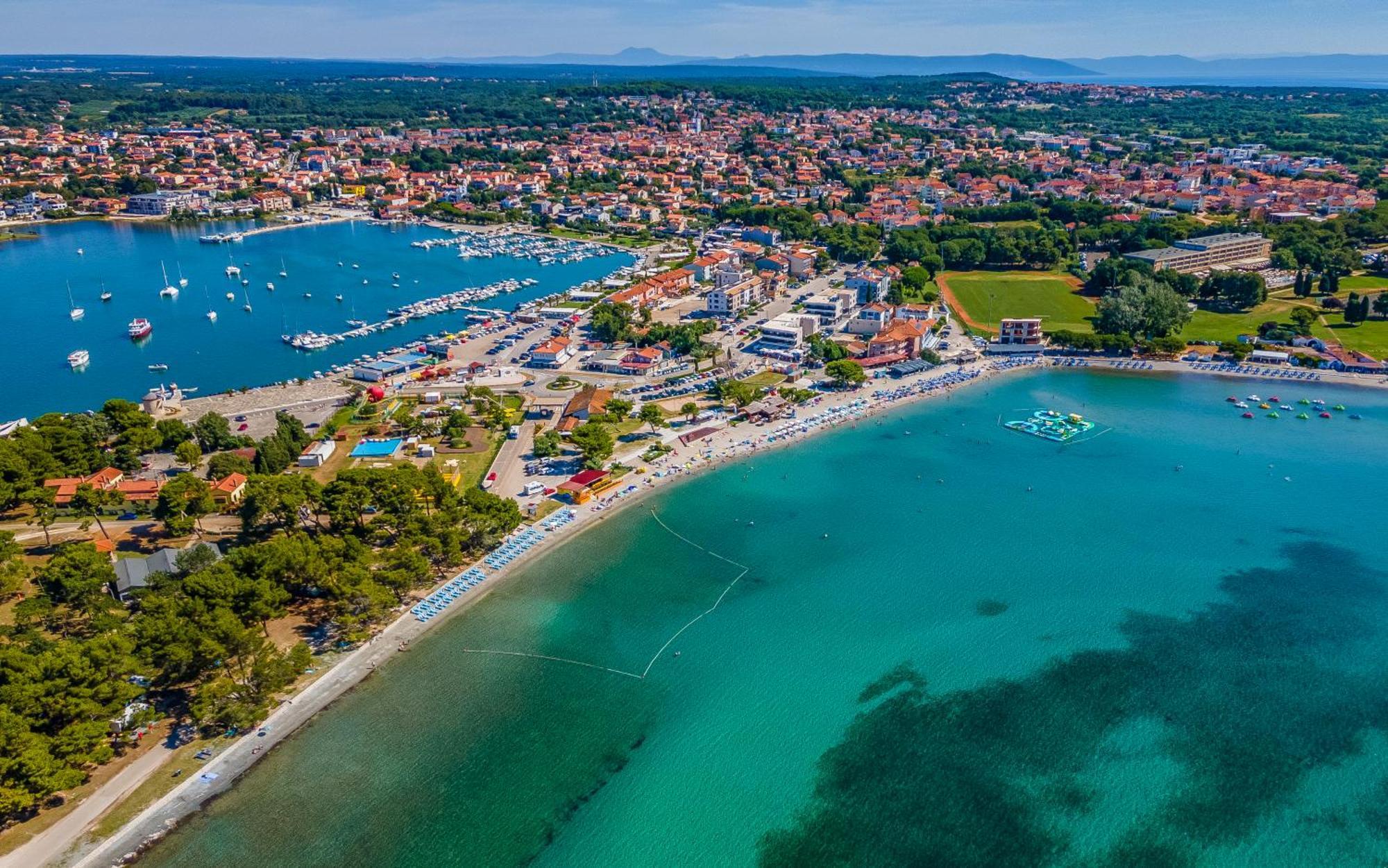 Hotel Koral Медулин Экстерьер фото