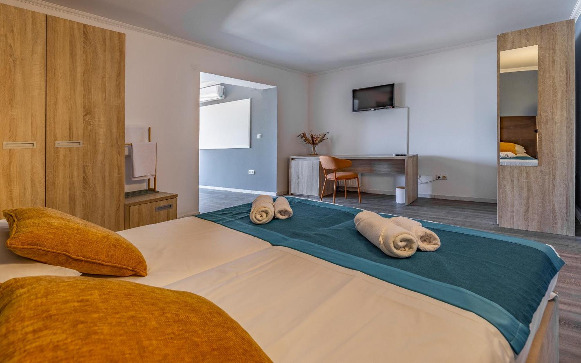 Hotel Koral Медулин Экстерьер фото