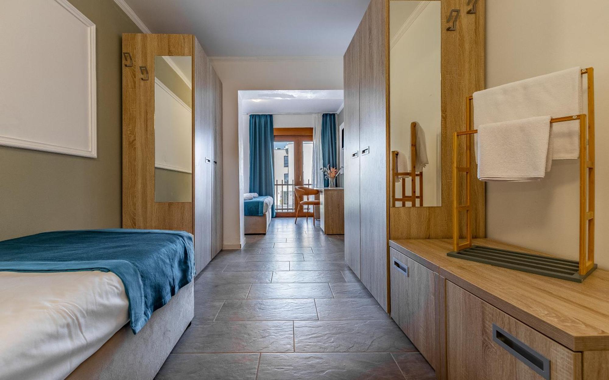 Hotel Koral Медулин Экстерьер фото
